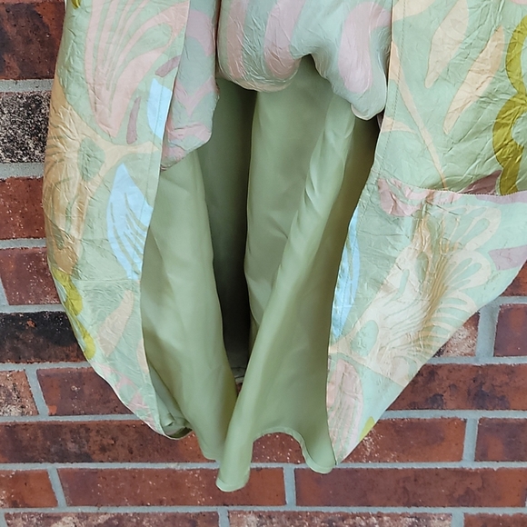 Dress - Picture 4 of 8